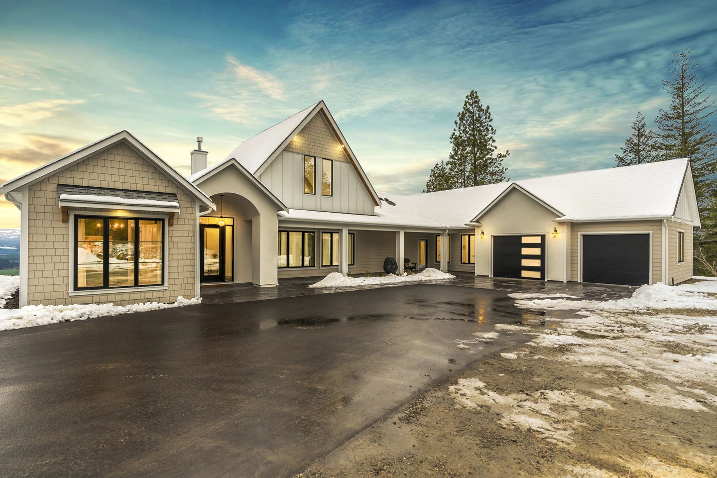 Image 1 of custom home at 82 Twin Lakes Road in Vernon, BC